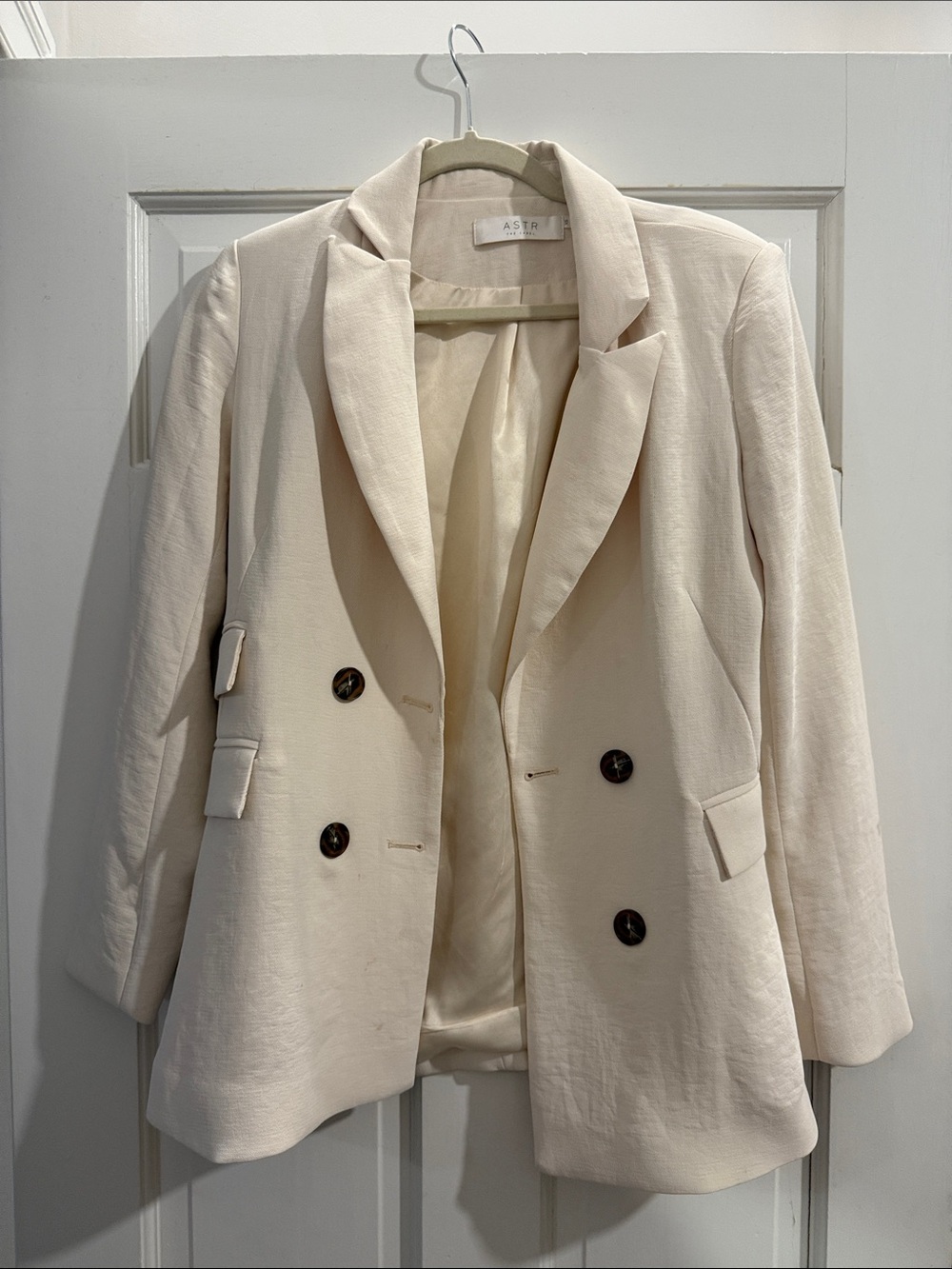 ASTR Ivory Double-Breasted Tailored Blazer
